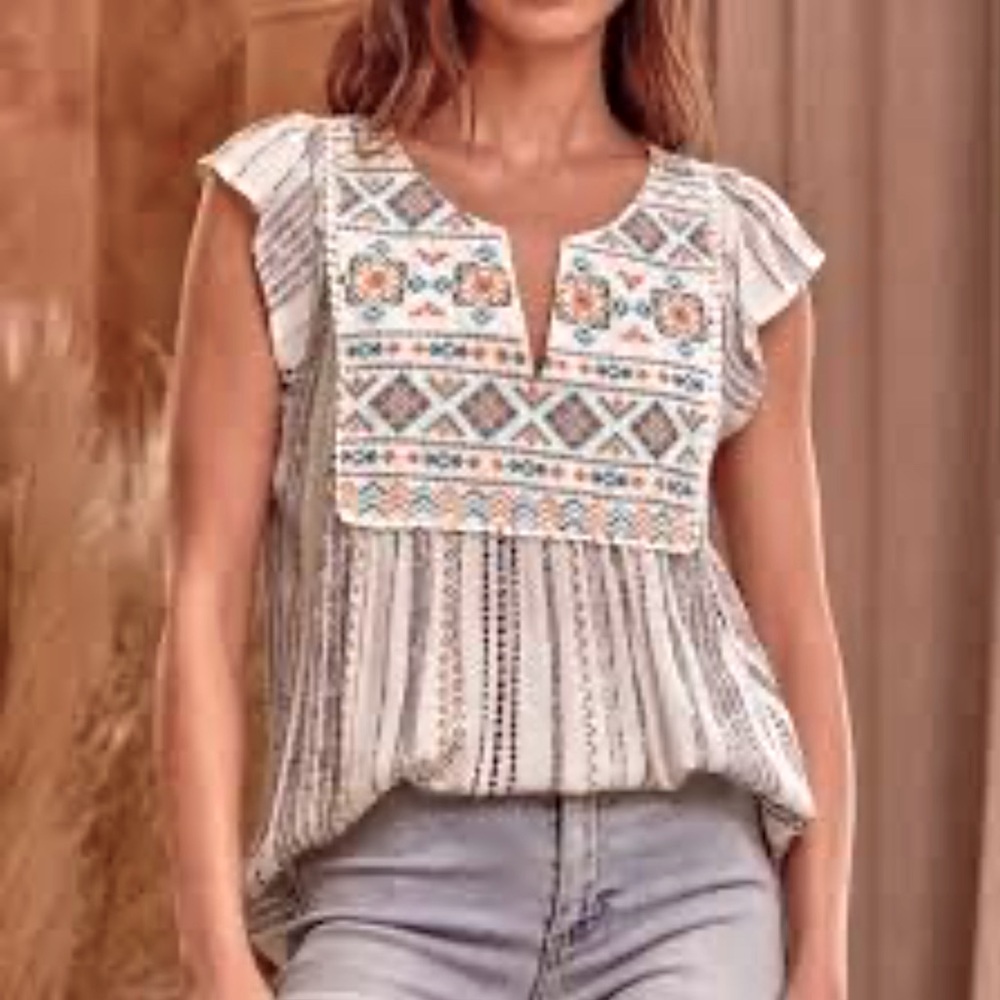 Bohemian Embroidered Cap Sleeve Top
Savanna Jane
1X